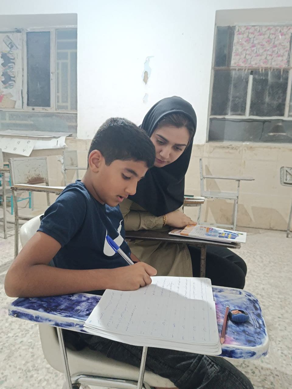 آموزشگاه علمی و زبان خارجه دستوری